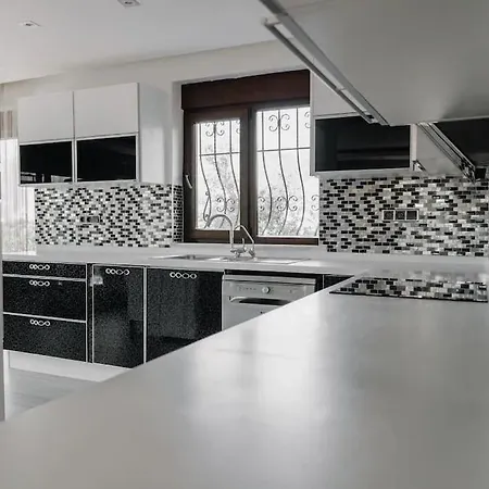 Villa Alyildiz Alanya'da Sik *